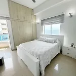 Apartamento, cómodo, mejor sitio y vista al mar!